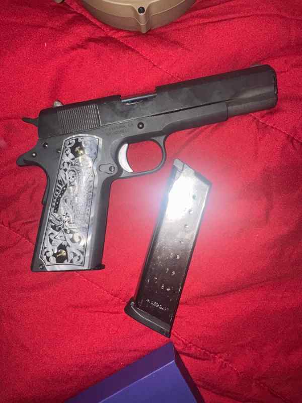 JPE/Tisas 1911 with extra grips
