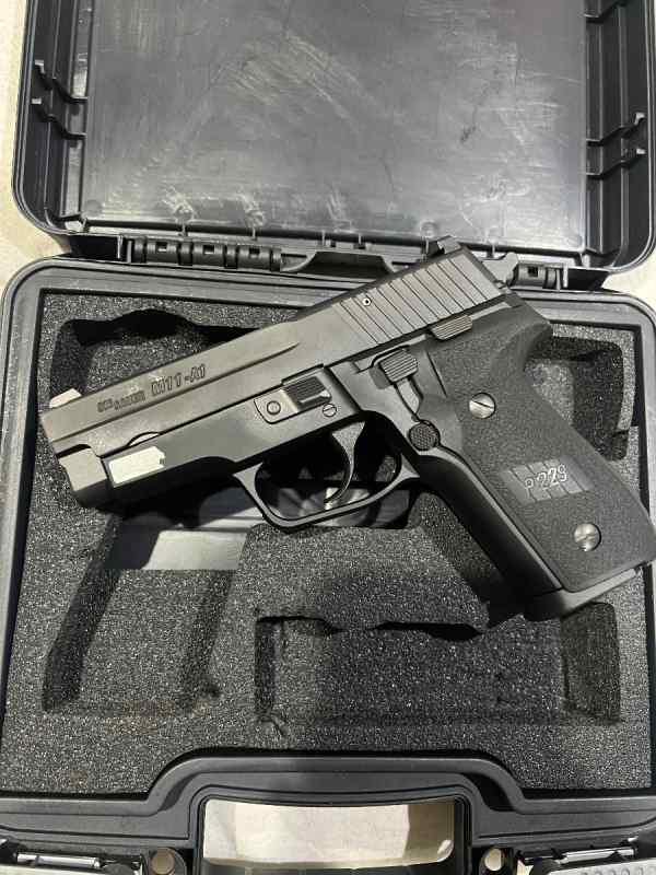 Sig Sauer M11-A1